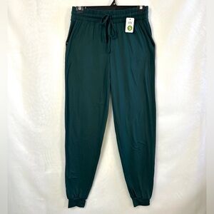 NWT Anybody Women’s Dark Green Soft Pocket Joggers / Small Tall